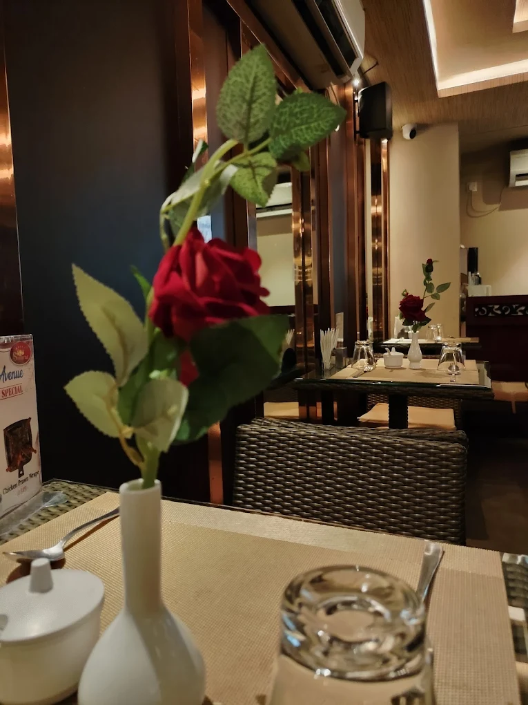 Table with rose